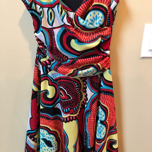 Women’s dress - Picture 3 of 6